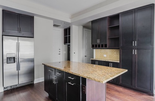 North Burnet Apartment | Blueground | Domain, gym, pool & w/d, nr shops