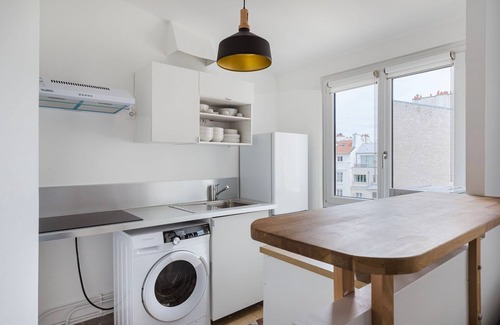 Montparnasse Apartment | Blueground | Jardin du Luxembourg, near gardens