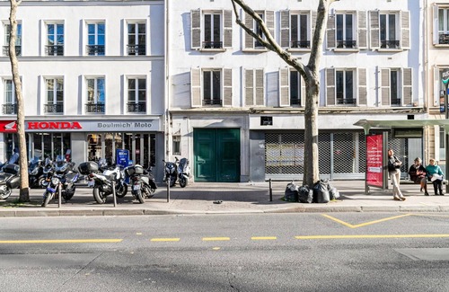 Montparnasse Apartment | Blueground | Jardin du Luxembourg, near gardens