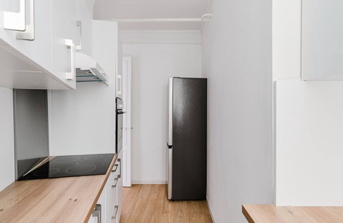 Val-de-Grace Apartment | Blueground | Miromesnil, nr shops & green space