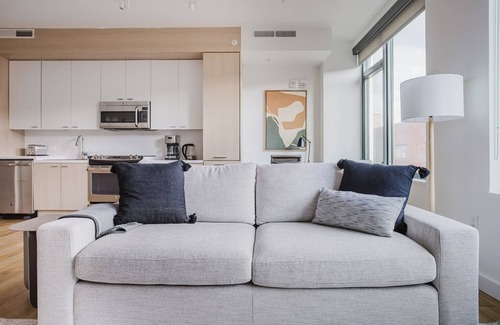 Navy Yard Apartment | Blueground | Navy Yard, gym, near Nats Park