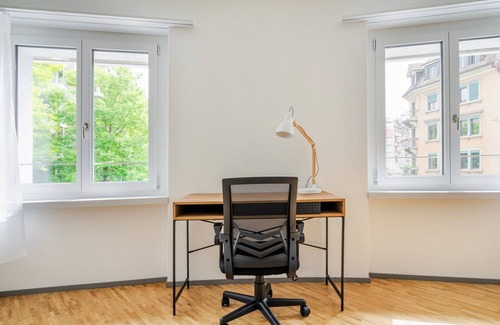 Sihlfeld Apartment | Blueground | Sihlfeld, balcony, nr Zürich Zoo