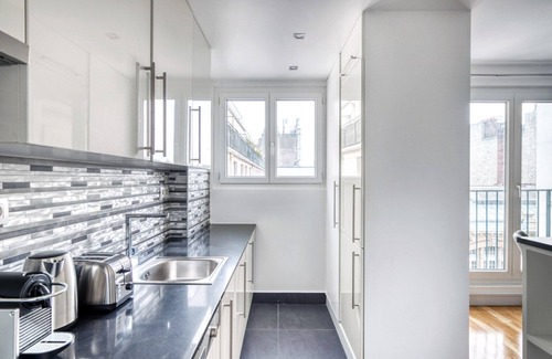 L'Europe Apartment | Blueground | Villiers, furnished, shops