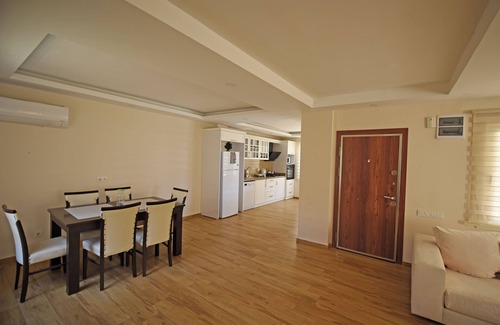 Kadriye Villa | BlueHomes 3 Bedroom Private Pool Villa Grand-3