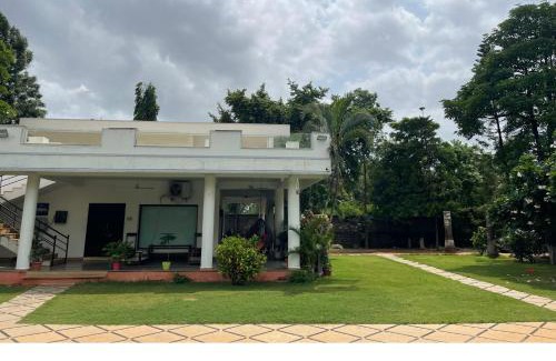 Hyderabad House | BluePebble Villa Private Pool Retreat by Homeyhuts