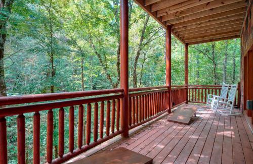 Gatlinburg - Pigeon Forge House | Bluestem by AvantStay Incredible Views w Large Balcony Indoor Pool