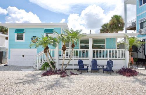 Fort Myers Beach House | Bluewaters Beach House by Sun Palace Vacations