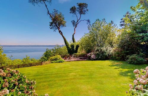 Vashon Island House | Bluff Gardens