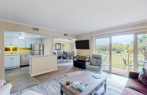 South Beach Villa | Bluff Villas 1734