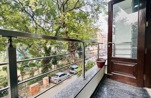 Sheikh Sarai Apartment | BluO Park Facing 3BHK -Lift, Balcony, Parking