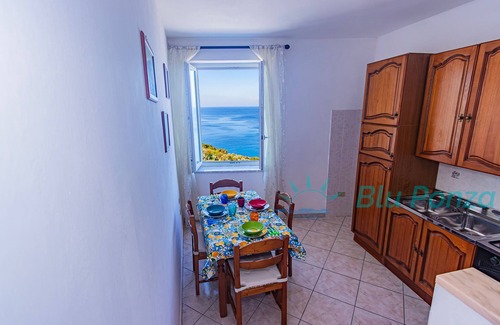 Le Forna Apartment | BluPonza - Holiday Homes - Mediterranean Apartment