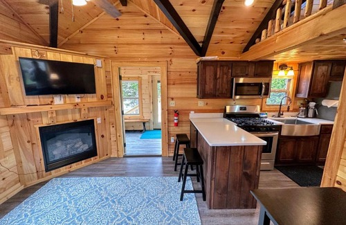 Twin Mountain Ski Chalet | BMV8 Tiny Home village near Bretton Woods