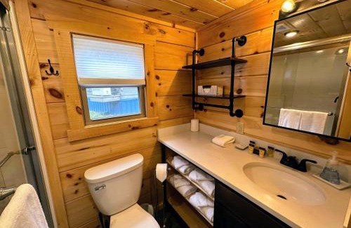 Twin Mountain Ski Chalet | BMV8 Tiny Home village near Bretton Woods