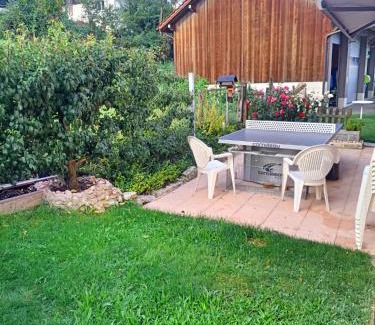 Vendlincourt Bed & Breakfast | BnB LES OISEAUX, chez Lidia, 26m2 à 44m2, 2ème étage