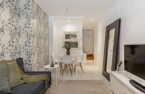 Bellas Vistas Apartment | BNBHolder II Santiago Bernabeu