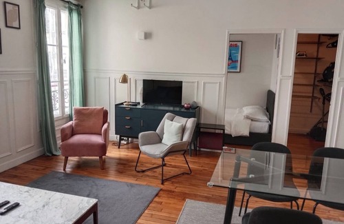 Saint-Gervais Apartment | BnBNook - Chic 2BR - Historic Le Marais and Pompidou