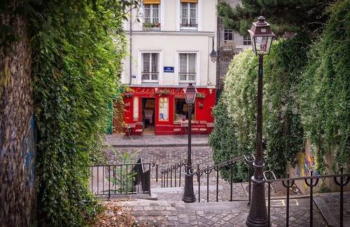 2nd Arrondissement Apartment | BnBNook - Chic Studio by Place des Victoires