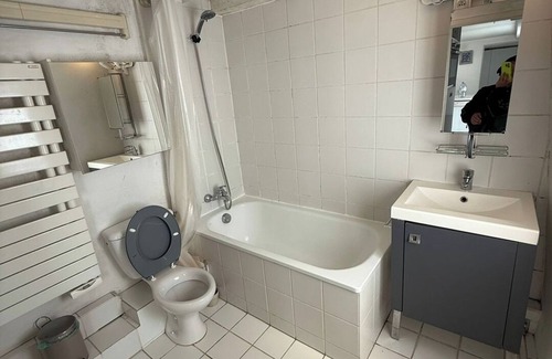 Les Iles Apartment | BnBNook - Flat on Ile St-Louis - Heart of Paris