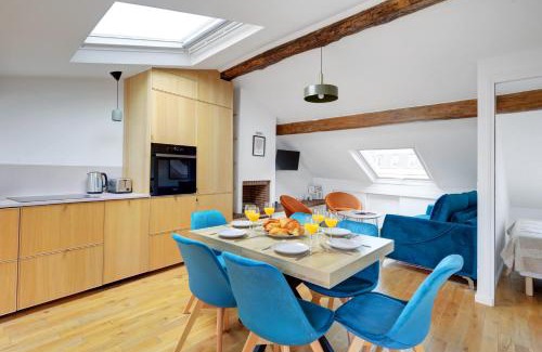 Latin Apartment | BnBNova - 2BR - Latin Quarter - Notre Dame & Seine