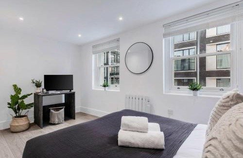 Fitzrovia Apartment | BnBNova - 3BR - Fitzrovia & Regent's Park