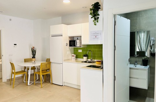 Fuengirola City Centre Apartment | BNBOOK MEDEA APARTMENTS 2