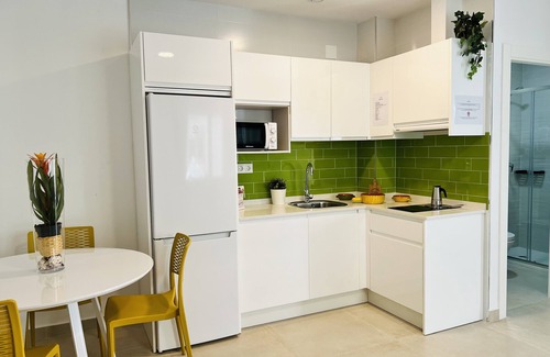 Fuengirola City Centre Apartment | BNBOOK MEDEA APARTMENTS 2