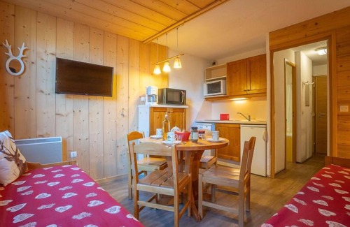 Reberty Apartment | Boëdette 109 A by Interhome