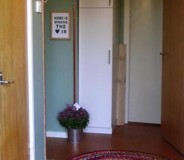 Kristinehamn Apartment | Bo hos Nancy i Ölme