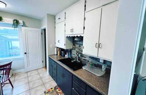 Central - Terry Apartment | Bo's charming two bedroom with shared HOT TUB