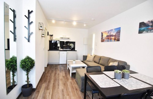 Solingen Apartment | Boardinghouse Apartment 03, 44qm, 1 Schlafzimmer, 1 Wohn-/schlafraum, Max. 6 Personen
