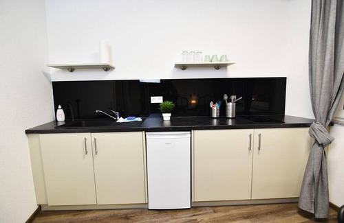 Solingen Apartment | Boardinghouse Apartment 03, 44qm, 1 Schlafzimmer, 1 Wohn-/schlafraum, Max. 6 Personen