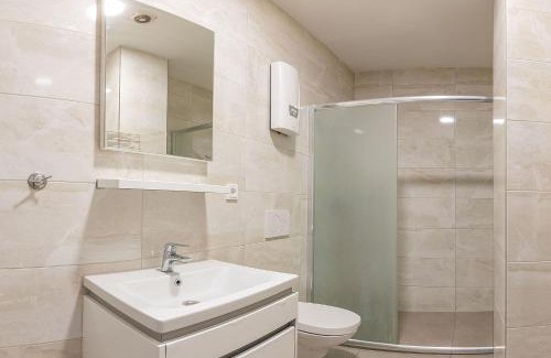 Hanau Apartment | BOARDINGHOUSE KAYSER Günstige Monteursunterkunft, Monteurwohnung in Hanau bei Frankfurt am Main und Aschaffenburg, KOSTENFREIE PARKPLÄTZE!