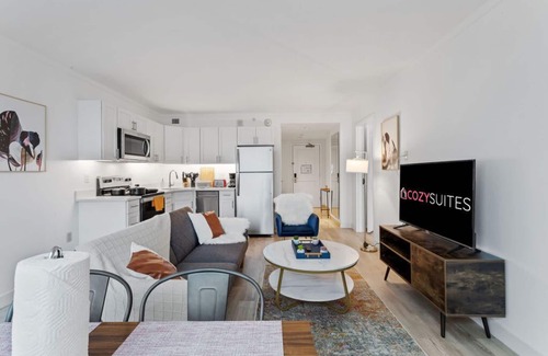 Atlantic City Condo | Boardwalk 2BR 3BA Condo Cozysuites at Showboat