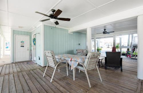 Pensacola Beach House | Boardwalk B2