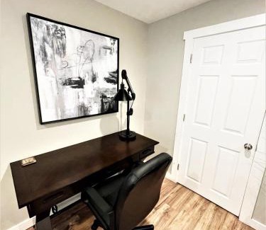 Wilmington Apartment | Boardwalk- large modern unit with King bed fast WIFI free coffee and easy parking