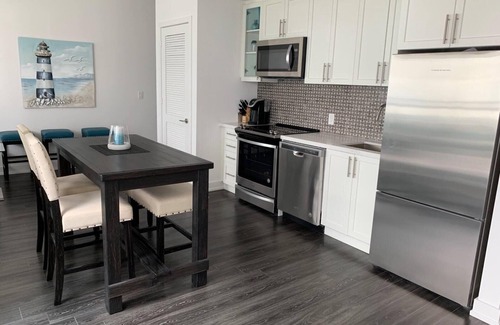 Innisfil House | Boardwalk Paradise at Friday Harbour Resort