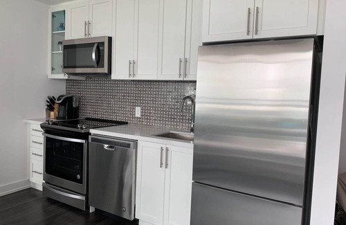 Innisfil House | Boardwalk Paradise at Friday Harbour Resort