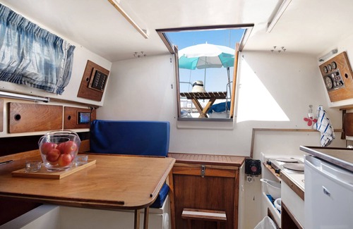 Caleta de Sebo Boat Rental | Boat 'Babieca' with Sea View & Open Deck