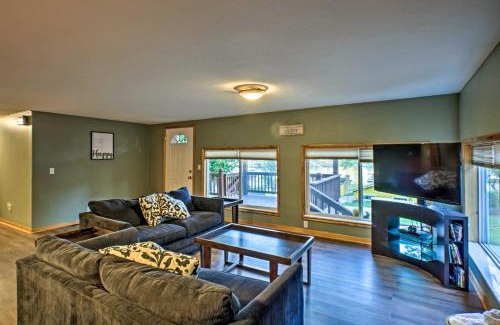 Sunrise Beach House | Boat Dock, Game Room Lakefront Sunrise Beach Home