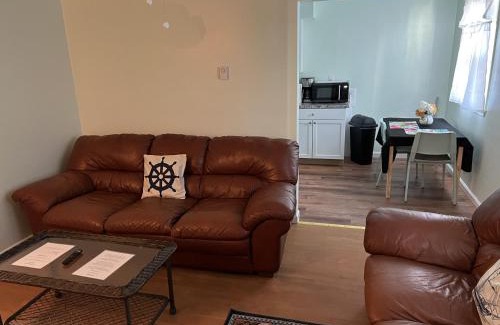 Willoughby Spit Apartment | Boat House Apt, #3 - 2 BR, Water Front, WiFi, Pets apts