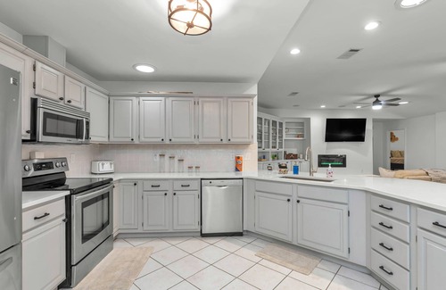 Fort Walton Beach House | Boat House | Boat Ramp, Grill, 1mile to Beach!