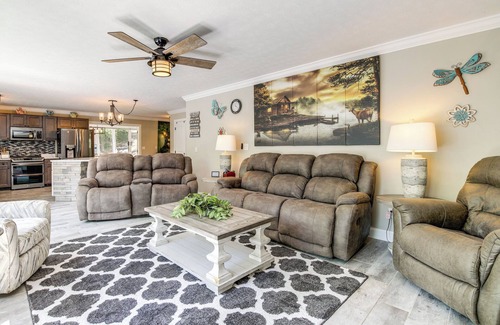 Tazewell House | Boat, Swim & Unwind: Waterfront Norris Lake Home!