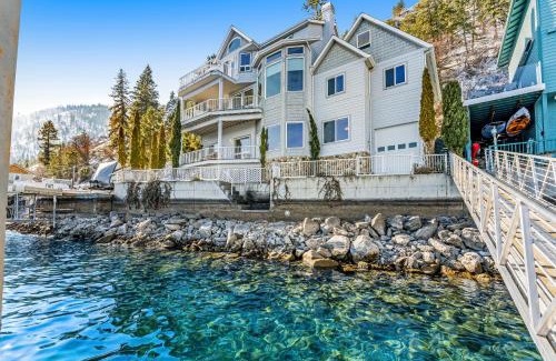 Manson House | Boater's Paradise