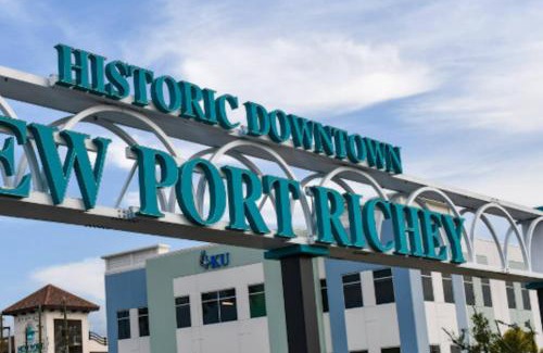 Green Key Estates House | Boaters Dream Rustic Waterfront Retreat