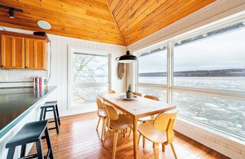 Malden House | Boathouse on the Hudson