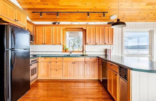 Malden House | Boathouse on the Hudson