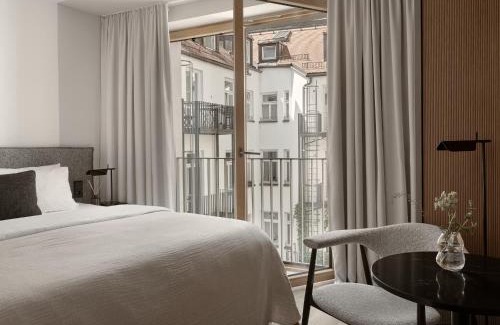 Deutsches Museum Hotel | Bob W Munich Old Town