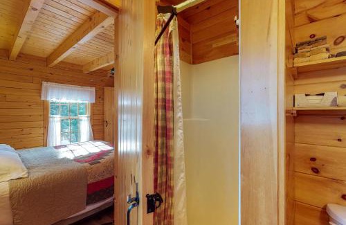 Greenville House | Bobcat Cabin