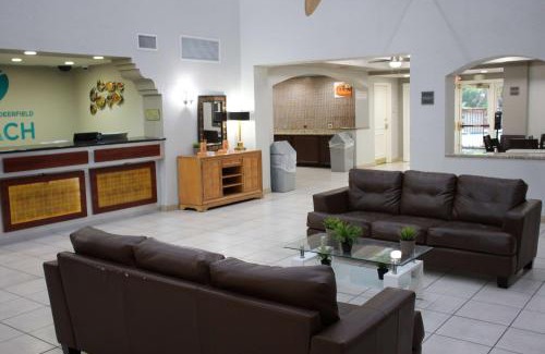 Deerfield Beach Hotel | Boca Suites Deerfield Beach; SureStay Collection by BW