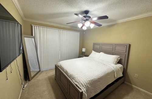 Mid City South Condo | Bocage Retreat - Stylish 2Br Condo In Bocage Baton Rouge